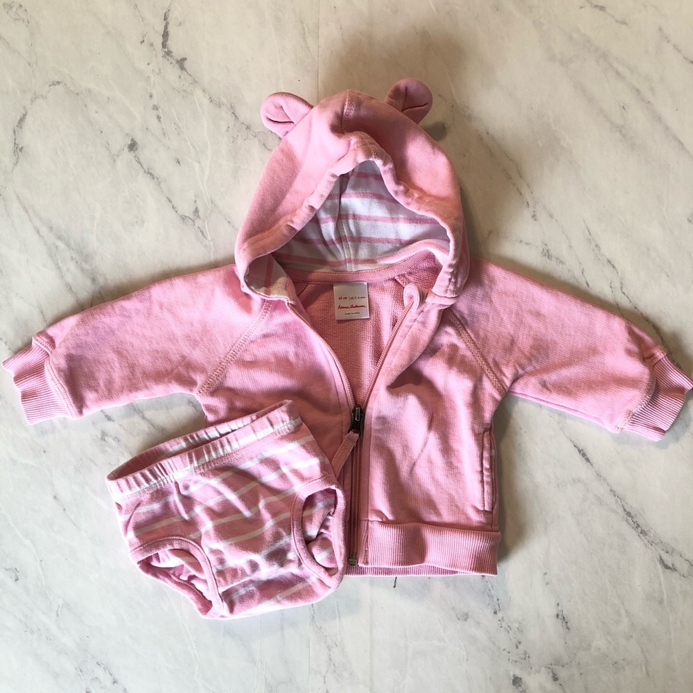 Zip-up hoodie & bloomers